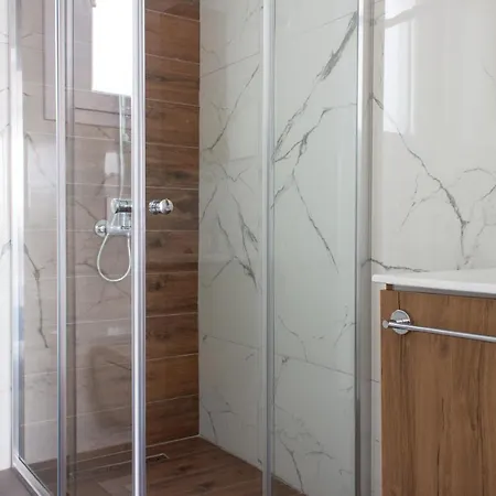 Four Seasons Life Daire *