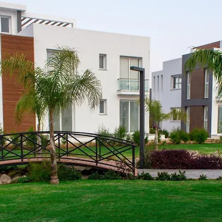 Four Seasons Life דירה