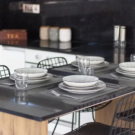 Four Seasons Life * Trikomo