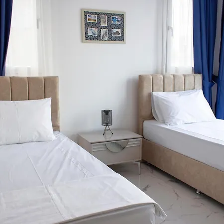 Four Seasons Life Apartament