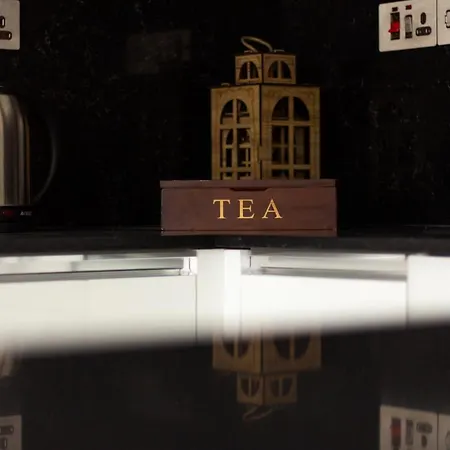 Four Seasons Life * Trikomo