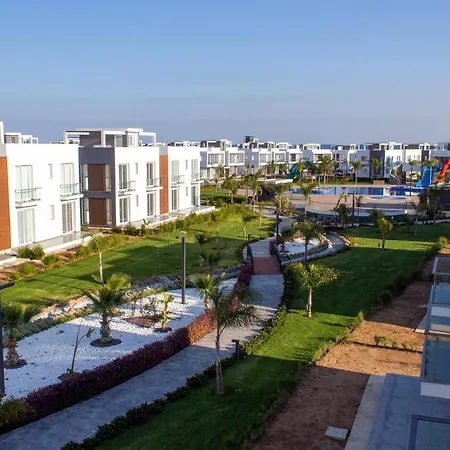 Апартаменты Four Seasons Life Trikomo