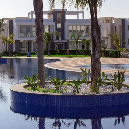 Four Seasons Life * Trikomo