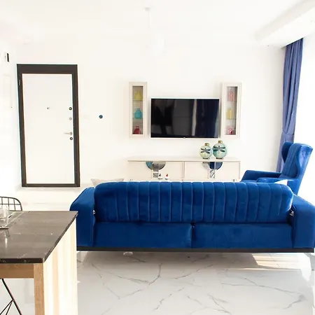 Four Seasons Life Trikomo