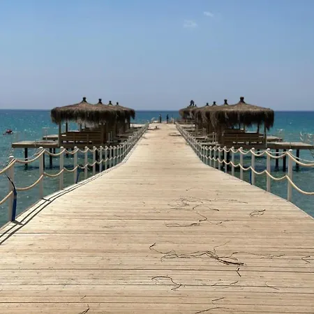 Four Seasons Life Lejlighed Trikomo