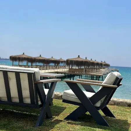 Four Seasons Life Apartament