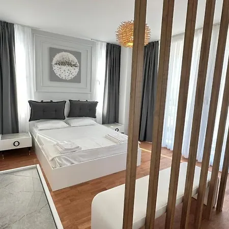 Apartment Four Seasons Life *