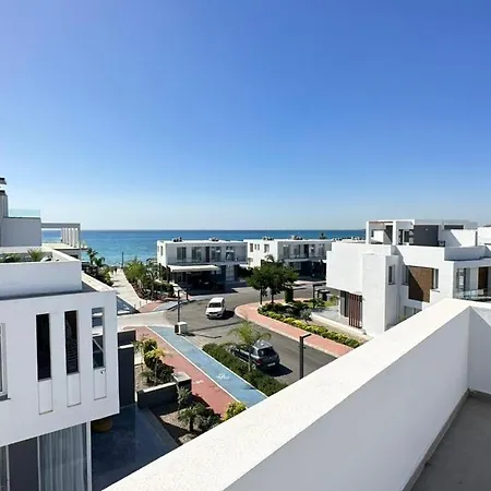 Apartment Four Seasons Life