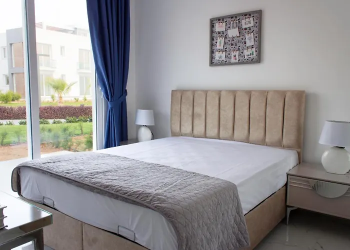 公寓 Four Seasons Life Trikomo