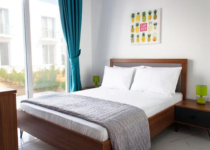 公寓 Four Seasons Life Trikomo