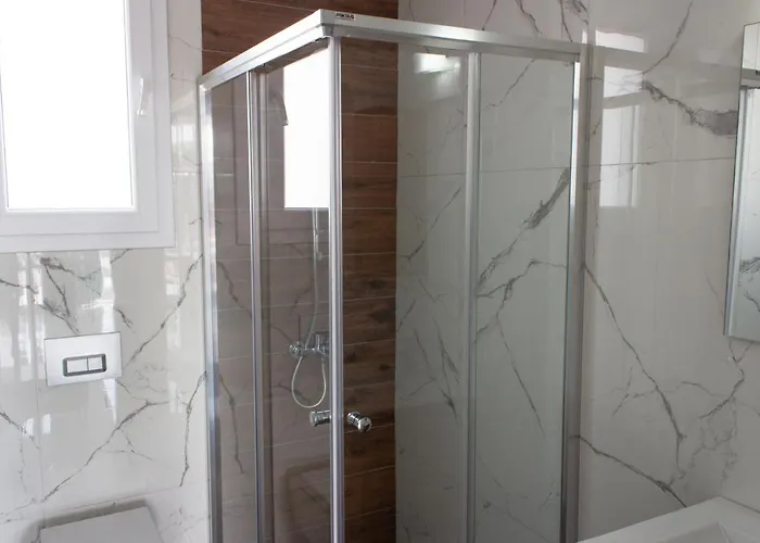 Four Seasons Life 公寓