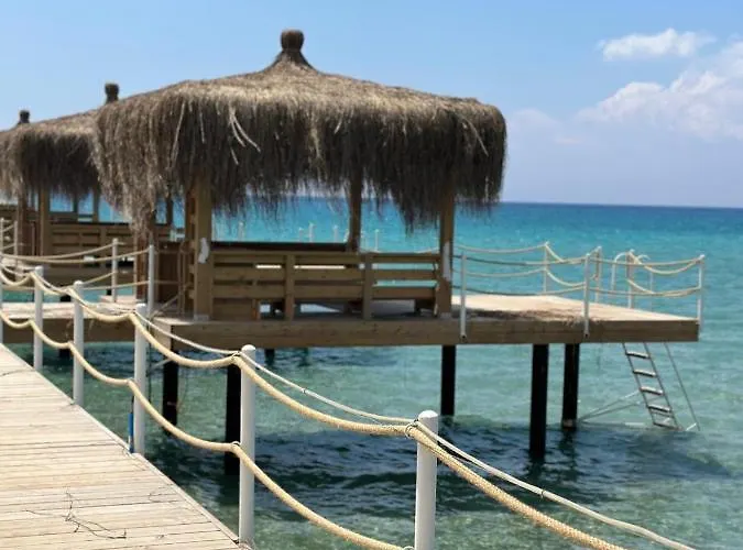 公寓 Four Seasons Life